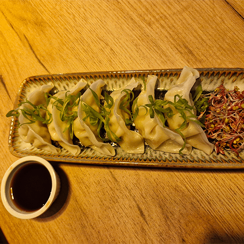 Pierożki Gyoza z warzywami 6 szt.